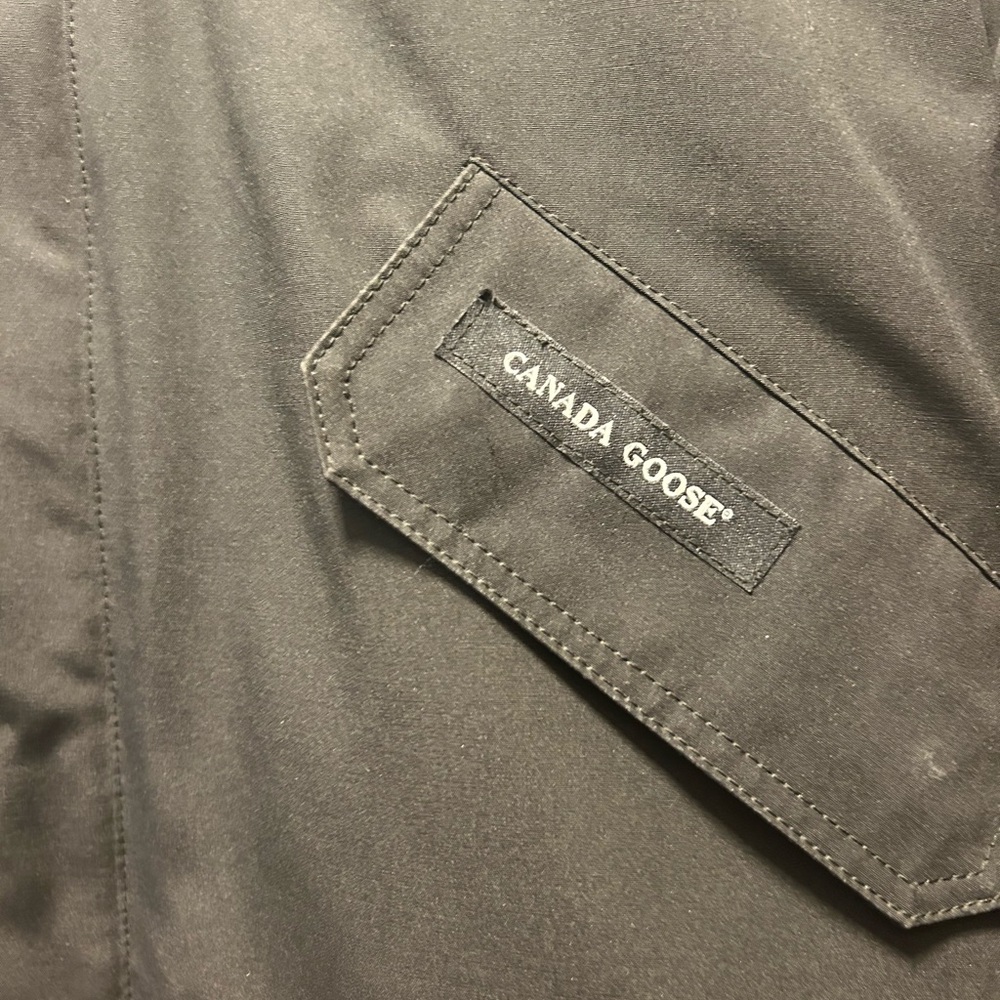 Canada Goose Jacket - Picture 3 of 10